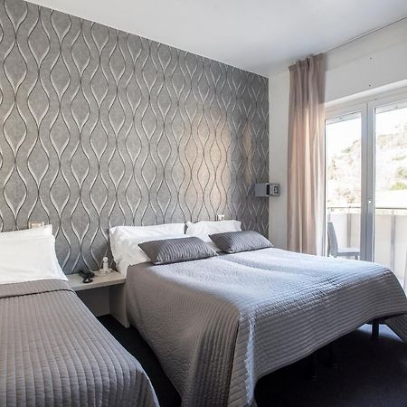 Hotel Rubino Nago Екстериор снимка